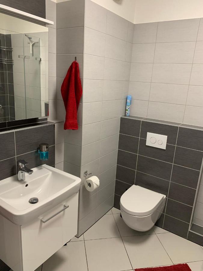 Kelleruv Mlyn - Apartman S Vlastni Garazi, Znojmo Centrum Zewnętrze zdjęcie