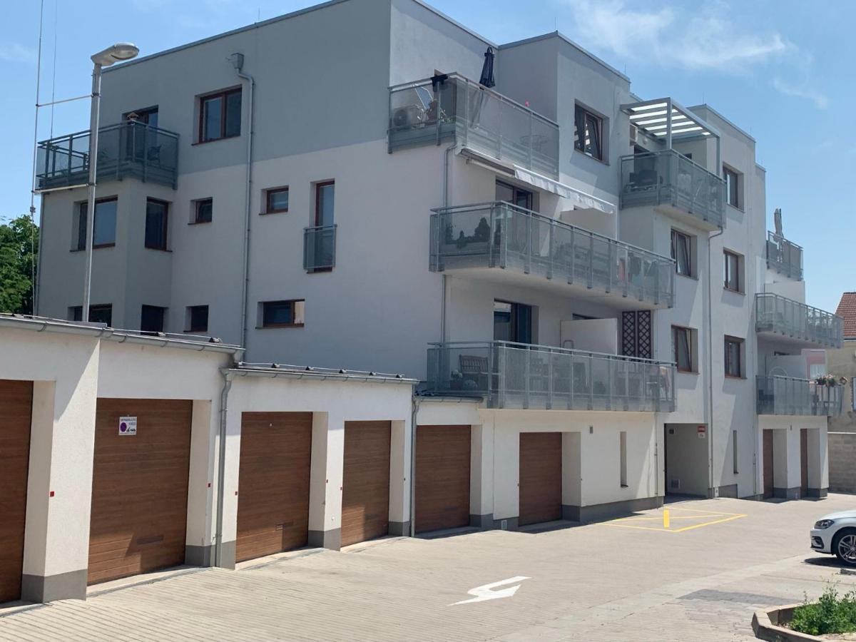 Kelleruv Mlyn - Apartman S Vlastni Garazi, Znojmo Centrum Zewnętrze zdjęcie