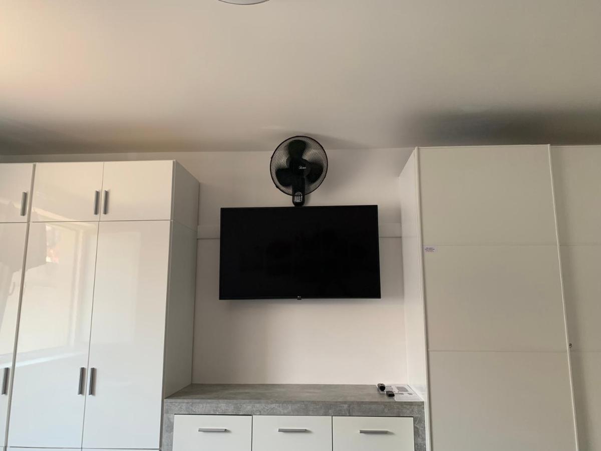 Kelleruv Mlyn - Apartman S Vlastni Garazi, Znojmo Centrum Zewnętrze zdjęcie